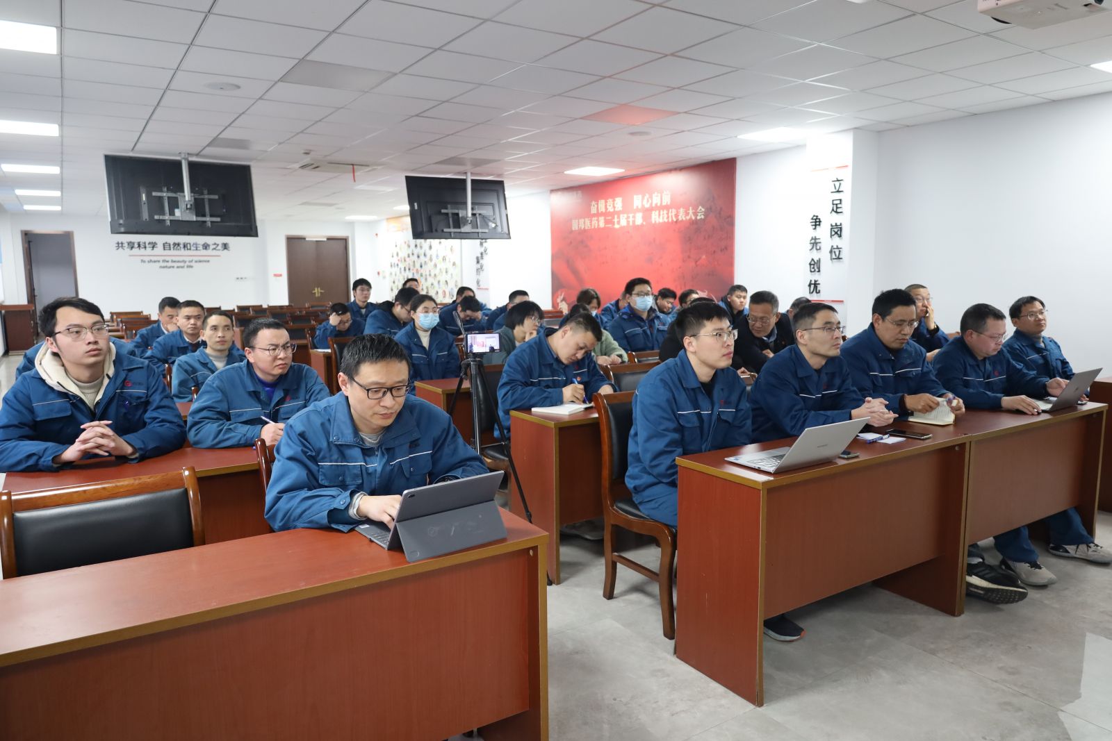 ½ñÄê»á¡¤(Öйú´ó½)ÈÏÖ¤´ÈÉÆ»ú¹¹